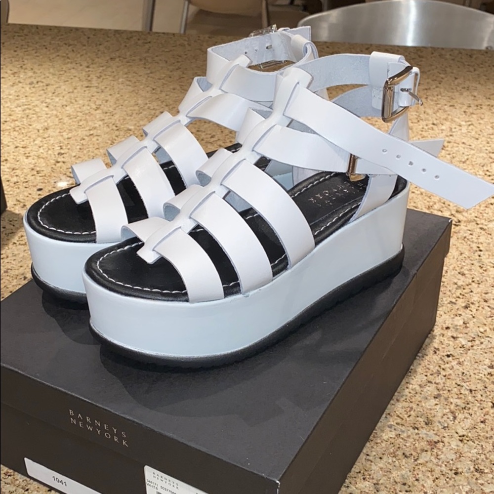 Barney’s New York platform sandals size 6